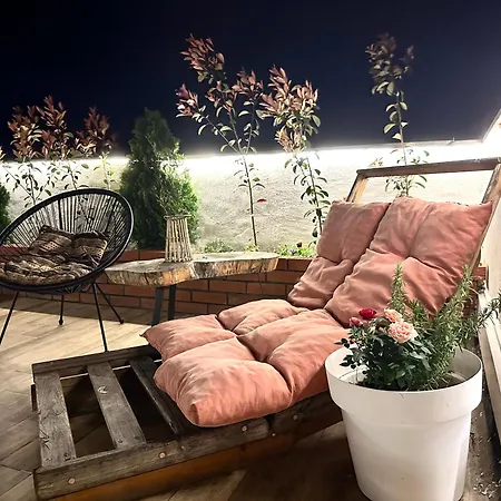 Golden Sunset Terrace Ana Appartement *