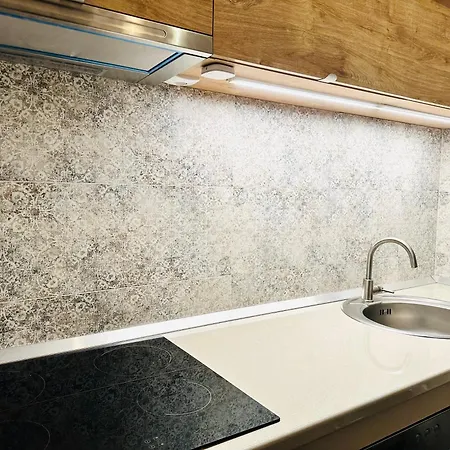 Golden Sunset Terrace Ana * Βελιγράδι