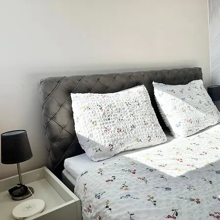 Golden Sunset Terrace Ana Appartement Belgrade